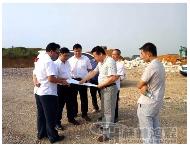 重鈣磨粉機，重鈣，HCH1395，超細環輥磨,武宣碳酸鈣