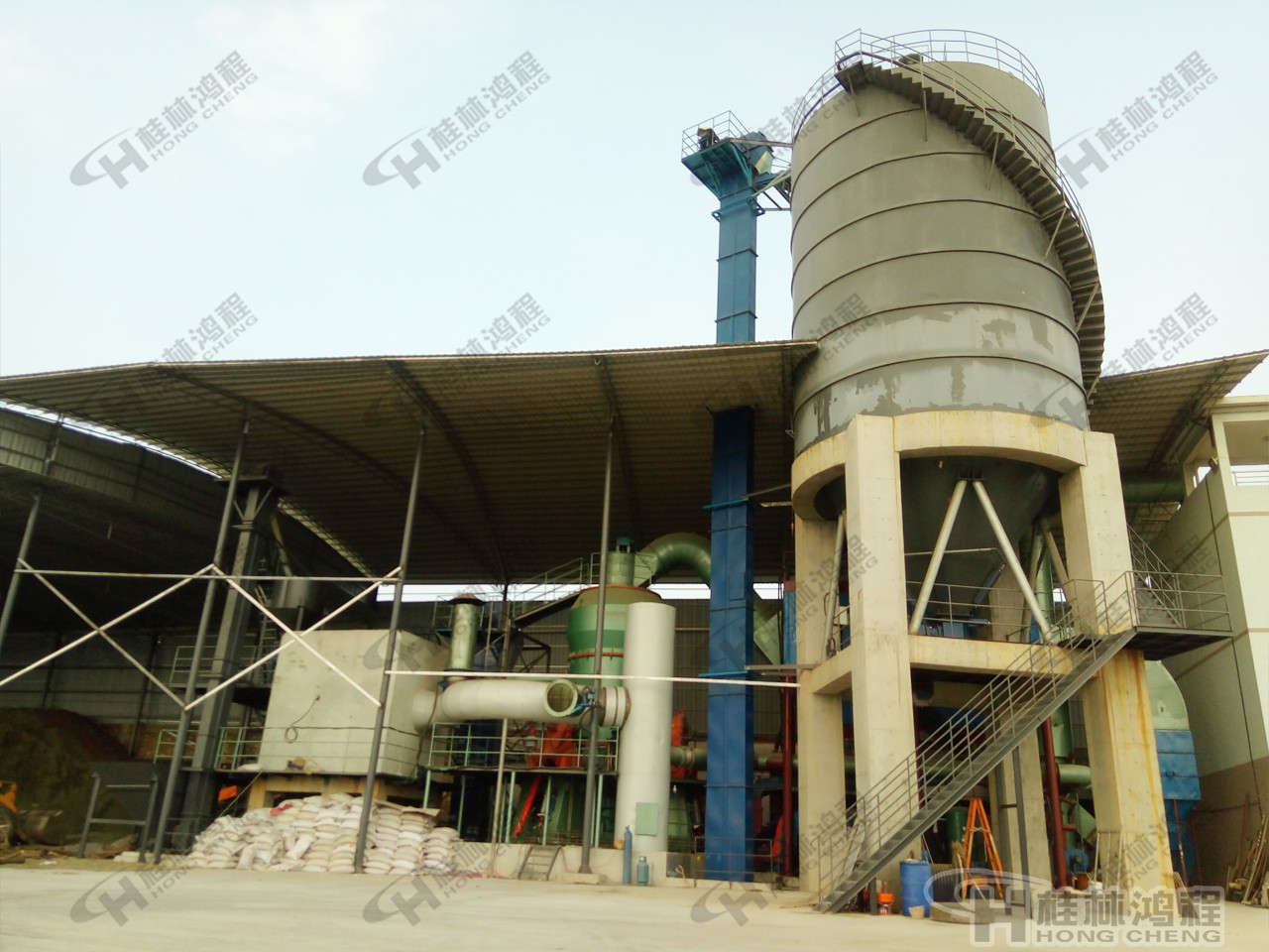 廣西百色水渣立磨 HLM26/3立磨 水渣微粉生產線 廣西百色水渣立磨 HLM26/3立磨 水渣微粉生產線